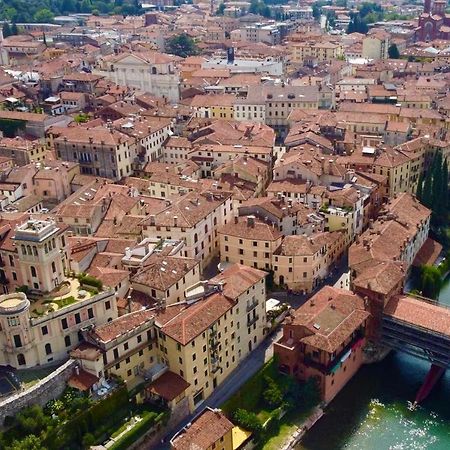 Palladio Bridge Penthouse Appartement Bassano del Grappa Buitenkant foto