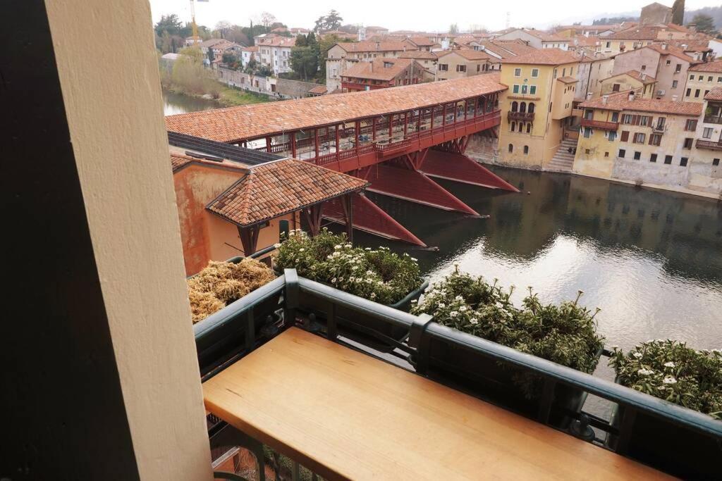 Palladio Bridge Penthouse Appartement Bassano del Grappa Buitenkant foto