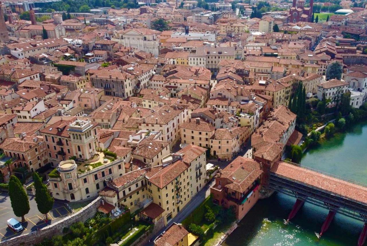 Palladio Bridge Penthouse Appartement Bassano del Grappa Buitenkant foto